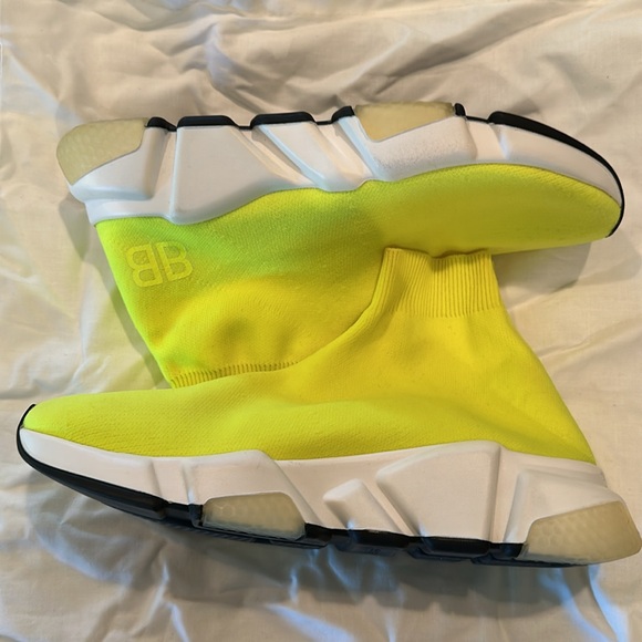 Worn once! Balenciaga Speed Trainer Mid Neon Yellow Sz 36 - Picture 3 of 7